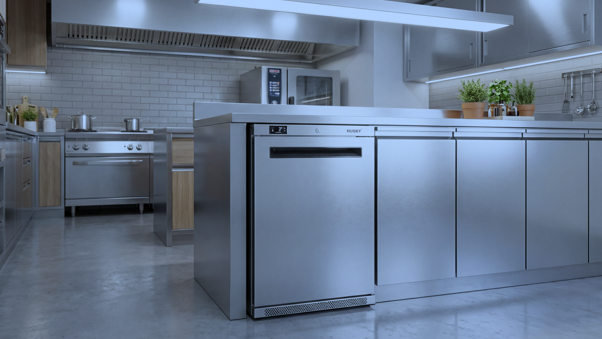 Optimal commercial fridge temperature shown on a professional undercounter fridge for food safety and energy efficiency